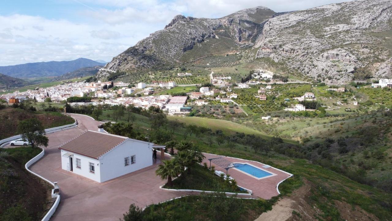 Casa Gala - Caminito Del Rey Villa มาลากา ภายนอก รูปภาพ
